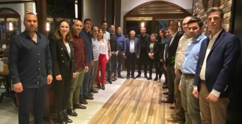 SENDİKAMIZ İZMİR  YÖNETİMİ, TEMSİLCİLERİ, KADIN KOMİTESİYLE TOPLANTI YAPILDI