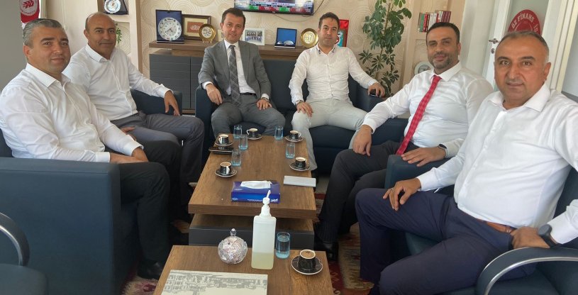 PEKTAŞ'A, ŞUBE MÜDÜRLERİNDEN NEZAKET ZİYARETİ