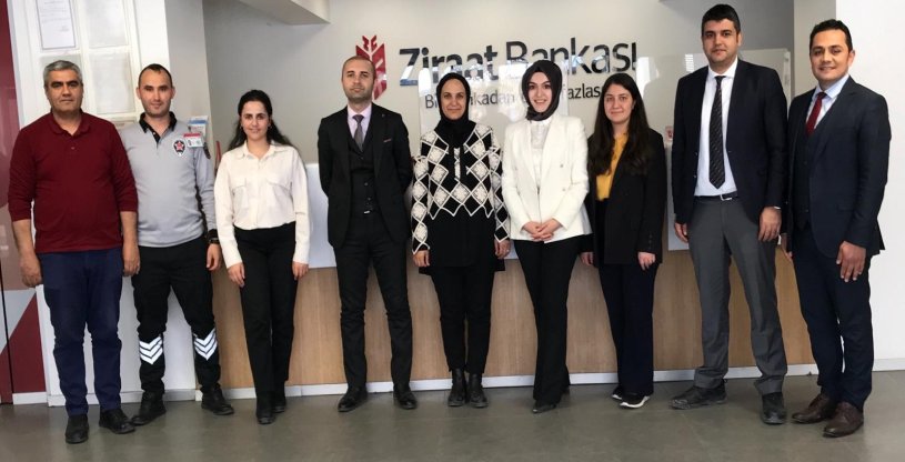 SAVAŞ, ZİRAAT VE HALK BANKASININ KARS ŞUBELERİNİ ZİYARET ETTİ