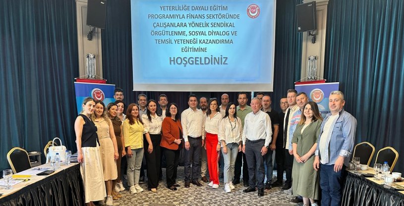 BARTIN'DA ÜYELERİMİZE SENDİKAL ÖRGÜTLENME, SOSYAL DİYALOG, İŞ KANUNLARI VE TEMSİL YETENEĞİ EĞİTİMİ VERİLDİ