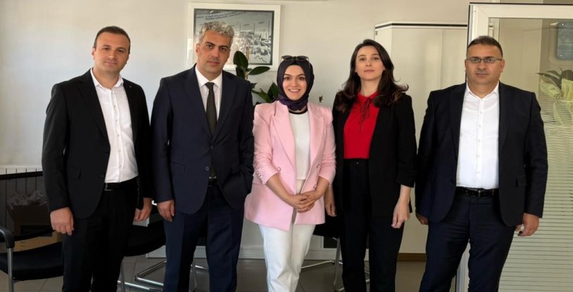 SAVAŞ, HALKBANK KARS ŞUBESİNE 'HAYIRLI OLSUN' ZİYARETİNDE BULUNDU