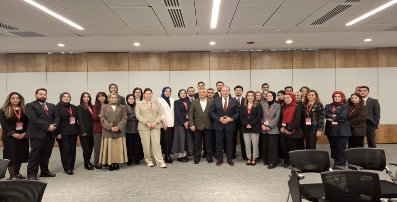 GÜVEN VE ÜÇER, ZİRAAT KATILIM'DA GÖREVE YENİ BAŞLAYAN PERSONELE SENDİKAMIZI ANLATTI