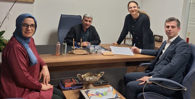 İZMİR BÖLGE BAŞKANLIĞI YÖNETİM KURULU TOPLANTISI GERÇEKLEŞTİ