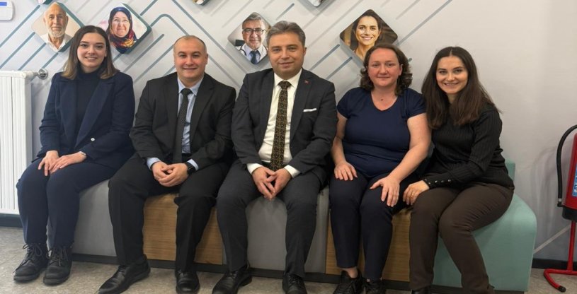 EVREN, ZİRAAT VE HALK BANKASI UNKAPANI ŞUBESİNİ ZİYARET ETTİ