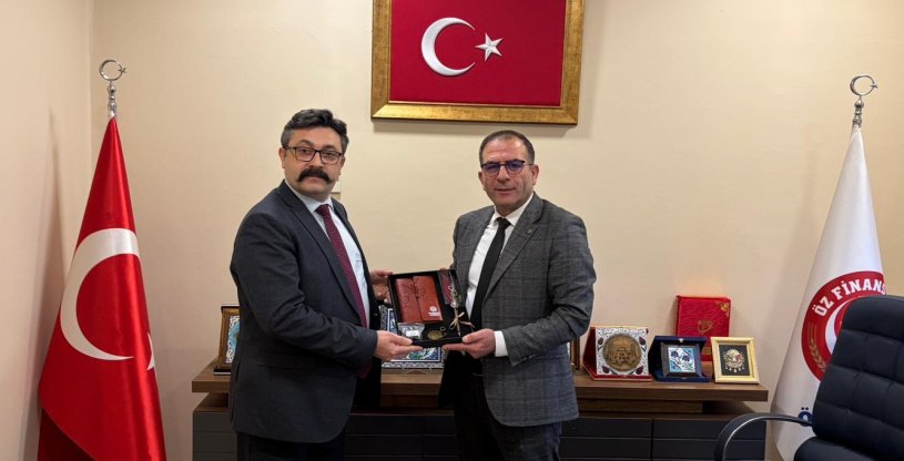 ÖZ SAĞLIK İŞ 1 NOLU ŞUBE BAŞKANI ÇALIŞKAN, BURSA BÖLGE BAŞKANI KOP'A 'HAYIRLI OLSUN' ZİYARETİNDE BULUNDU