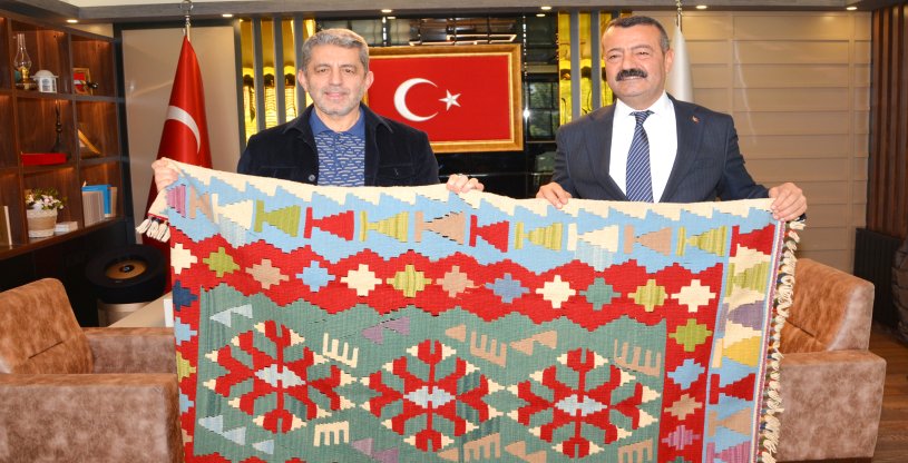 YARBAŞI BELEDİYE BAŞKANI AKSOY, GENEL BAŞKANIMIZ EROĞLU'NA HAYIRLI OLSUN ZİYARETİNDE BULUNDU