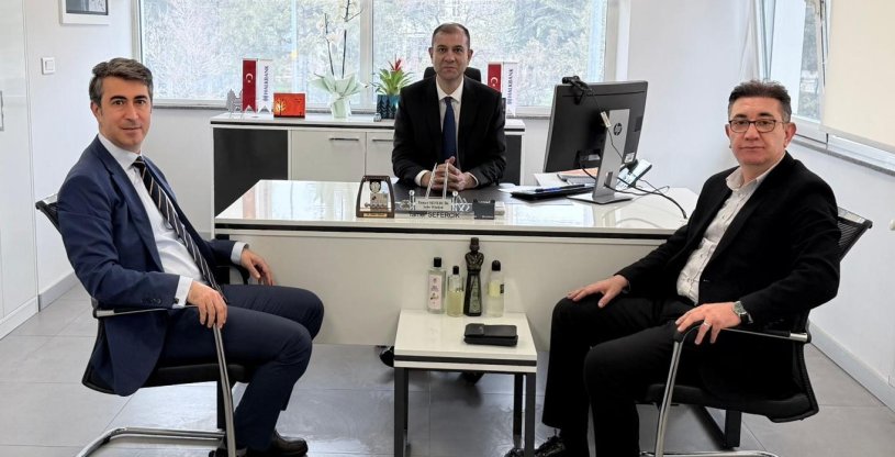 YİĞİT, HALK BANKASI BOR ŞUBESİNE 'HAYIRLI OLSUN' ZİYARETİNDE BULUNDU