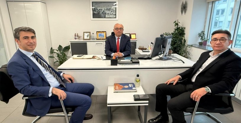 YİĞİT, HALK BANKASI NİĞDE ŞUBESİNE 'HAYIRLI OLSUN' ZİYARETİNDE BULUNDU