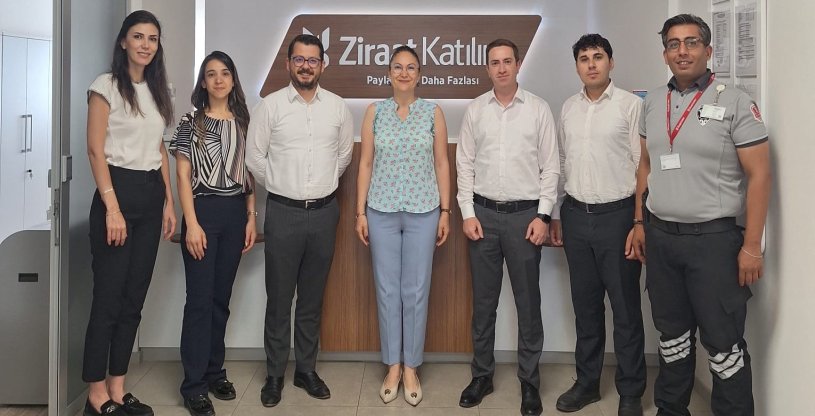 BOZKURT, ZİRAAT KATILIM İZMİR KARABAĞLAR ŞUBESİNİ ZİYARET ETTİ