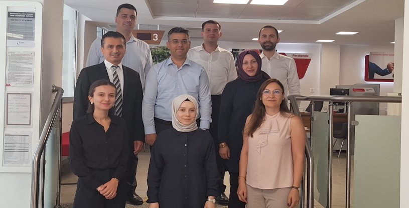 BOZKURT, ZİRAAT BANKASI VE ZİRAAT KATILIM MANİSA VE AKHİSAR ŞUBELERİ ZİYARET EDİLDİ