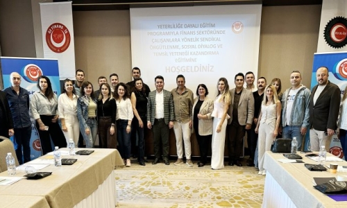 ANTALYA'DA SENDİKAL ÖRGÜTLENME, SOSYAL DİYALOG, İŞ KANUNLARI VE TEMSİL YETENEĞİ EĞİTİMİ VERİLDİ