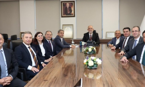 GENEL BAŞKANIMIZ SAYIN EROĞLU, HALKBANK GENEL MÜDÜRÜ SAYIN ÖZDİL'İ MAKAMINDA ZİYARET ETTİ